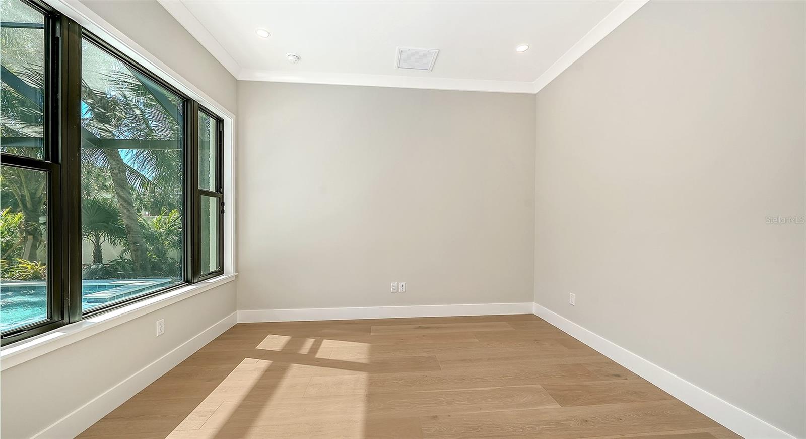 HARBOR ACRES - Residential