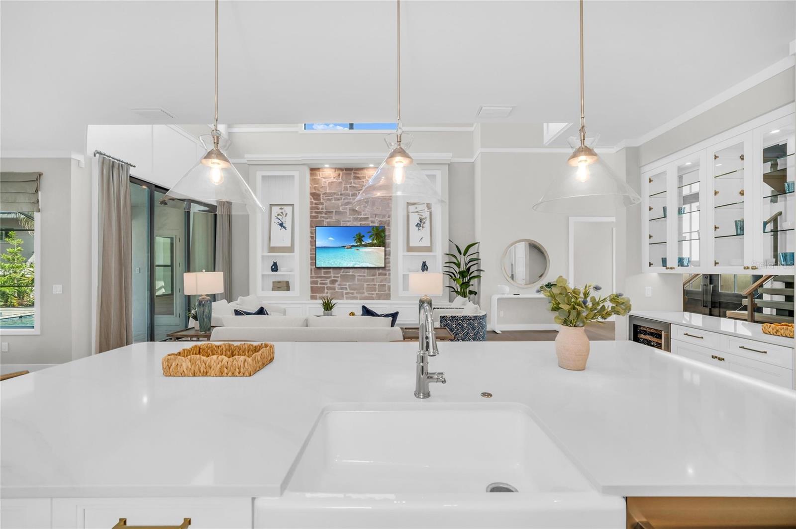 HARBOR ACRES - Residential