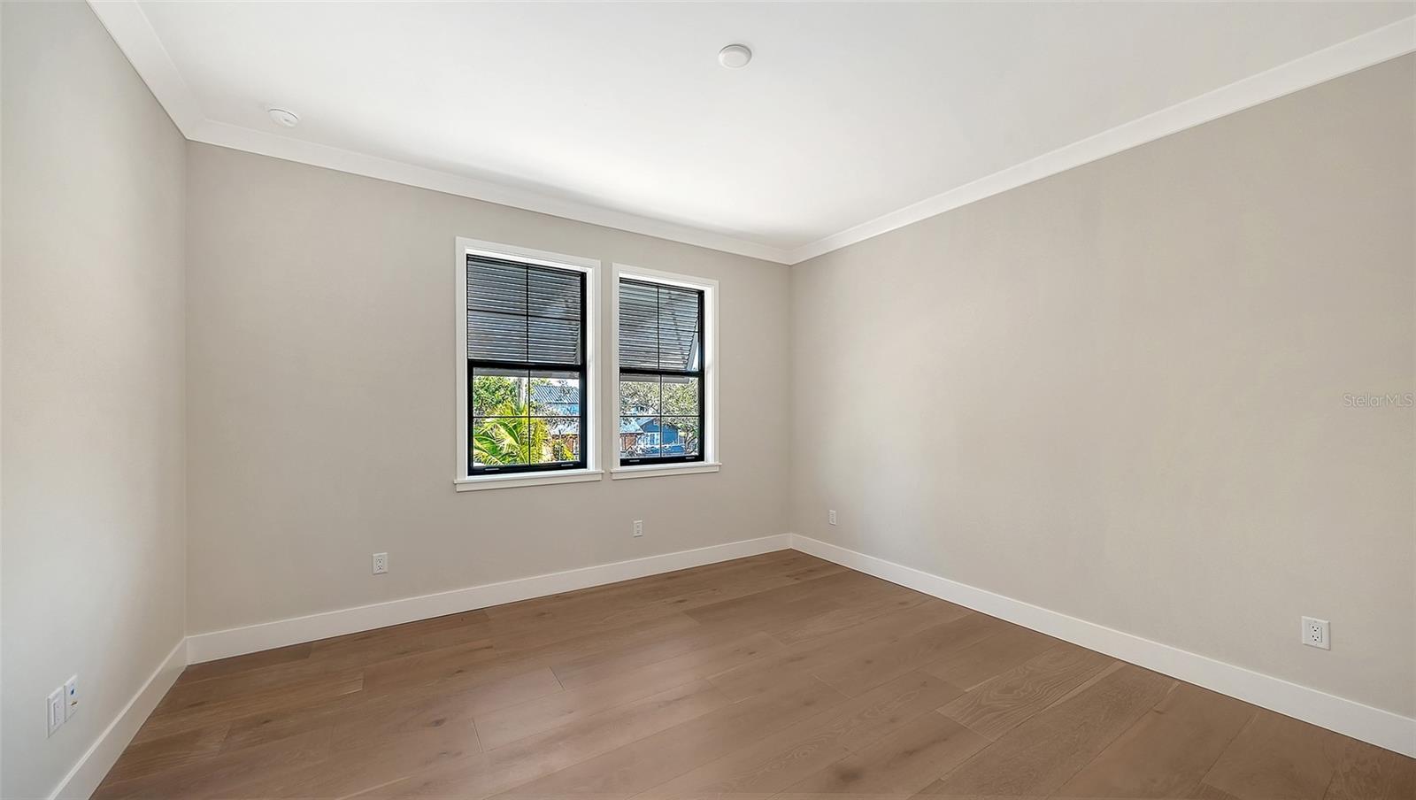 HARBOR ACRES - Residential