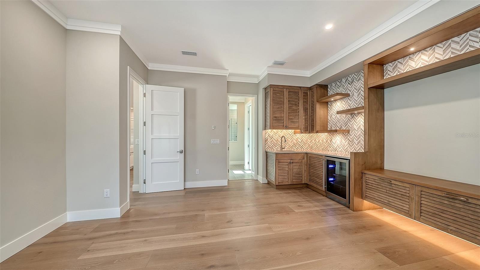 HARBOR ACRES - Residential