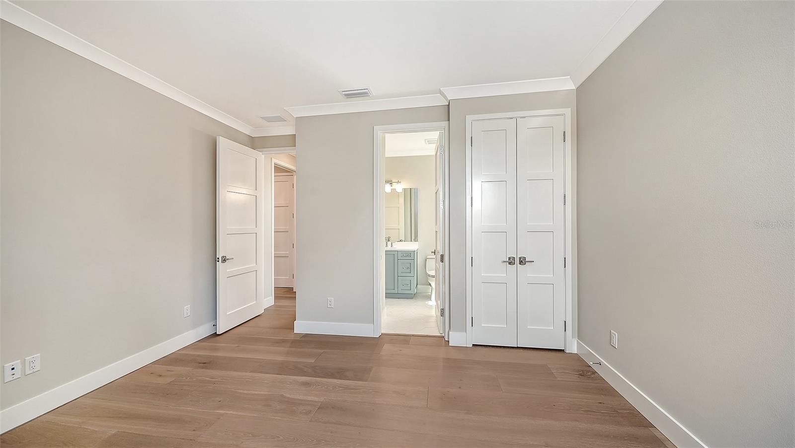 HARBOR ACRES - Residential