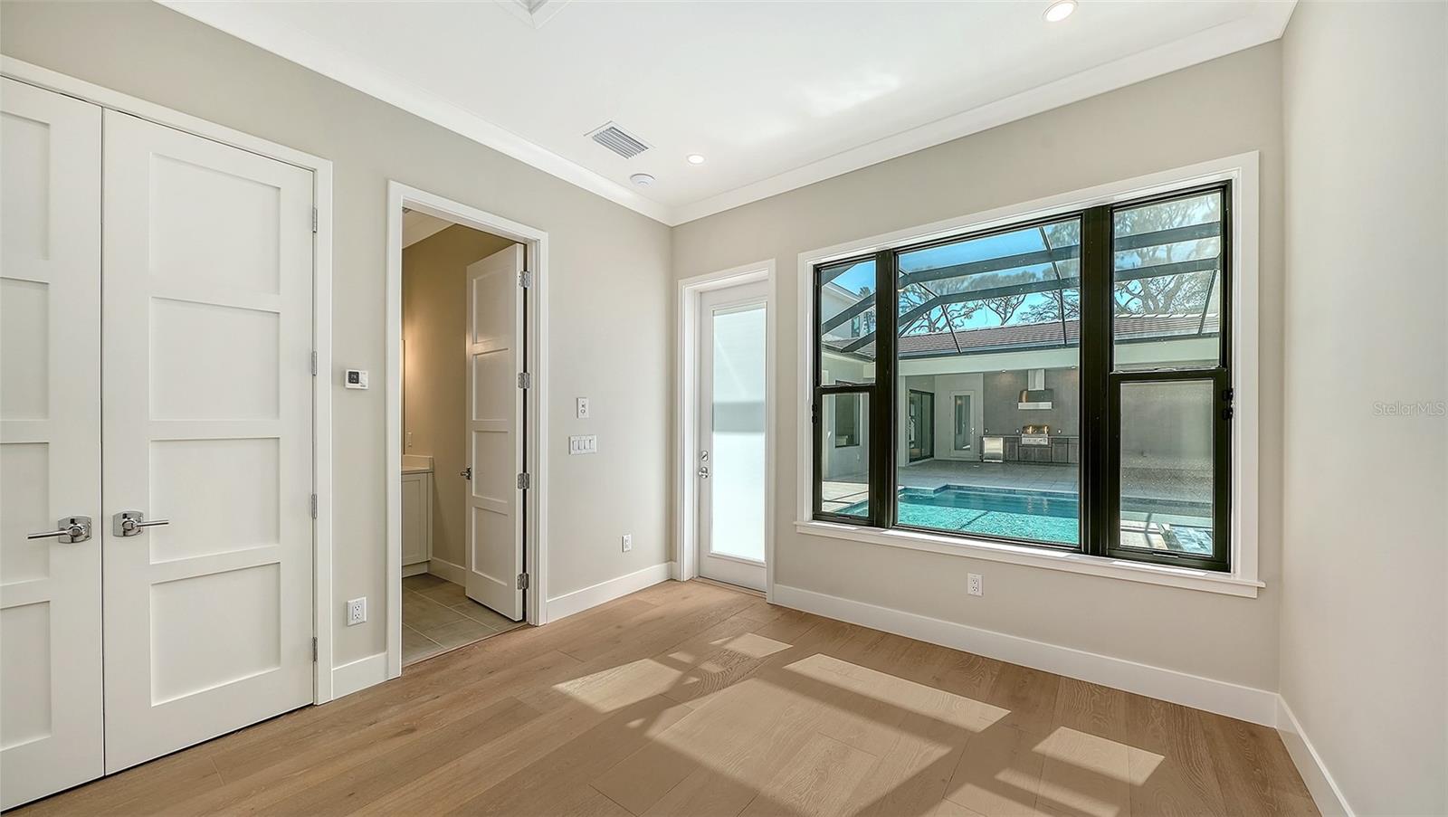 HARBOR ACRES - Residential