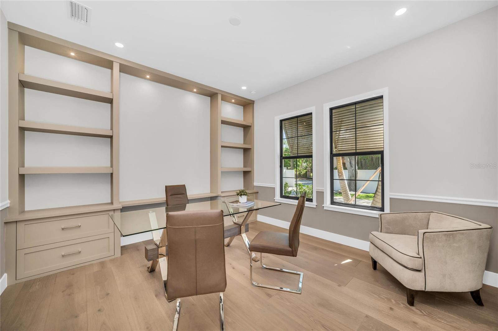 HARBOR ACRES - Residential