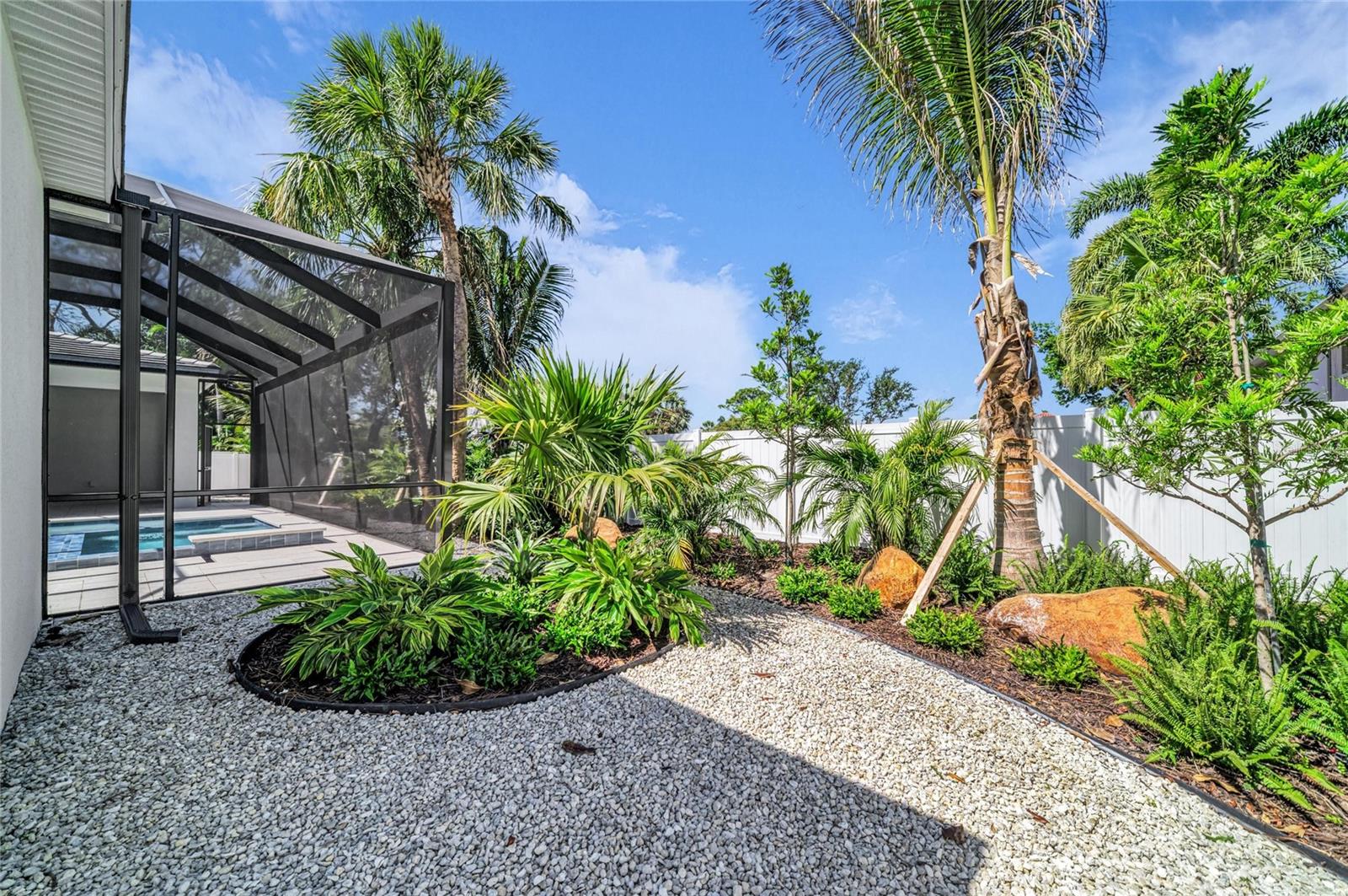 HARBOR ACRES - Residential