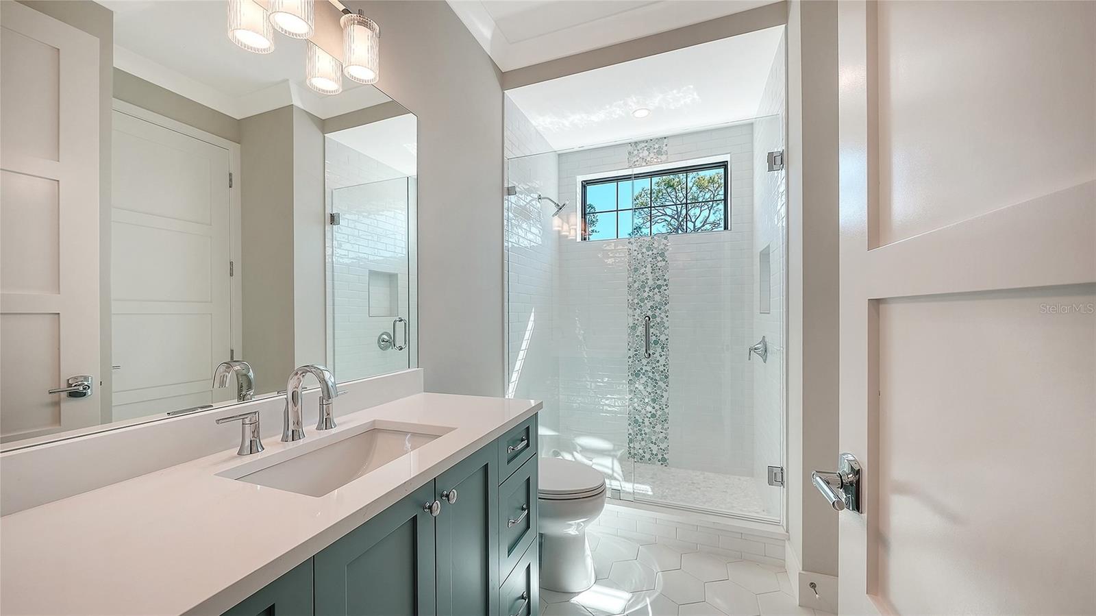 HARBOR ACRES - Residential