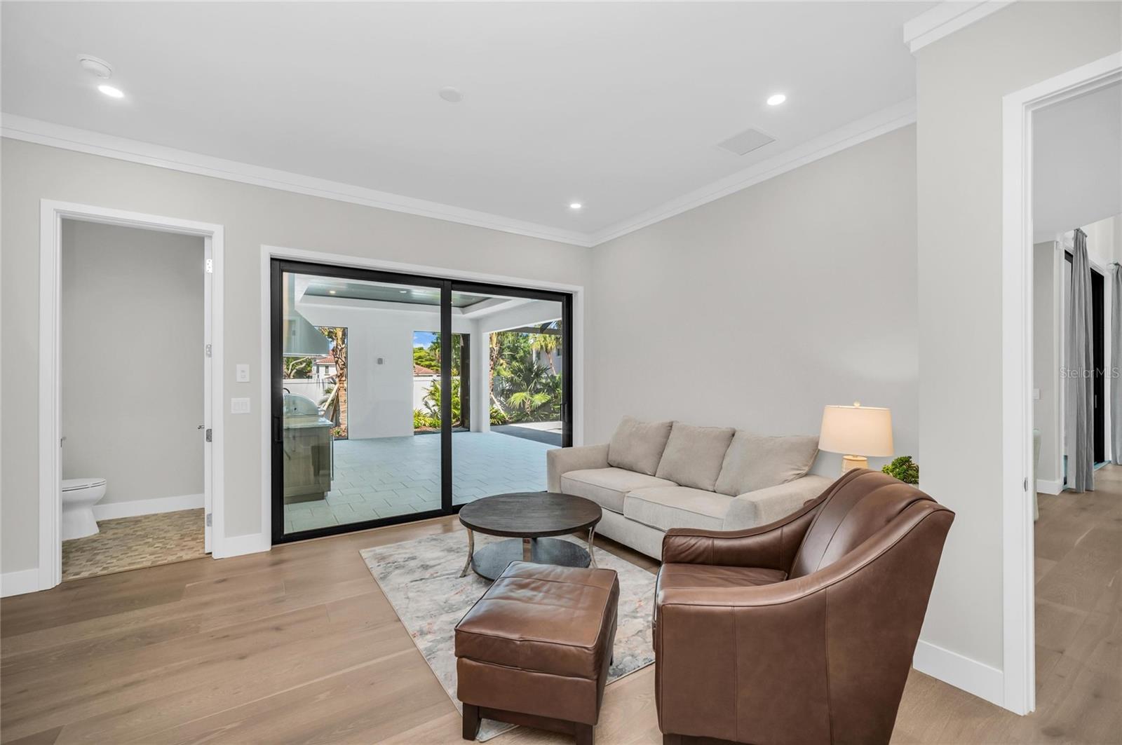 HARBOR ACRES - Residential
