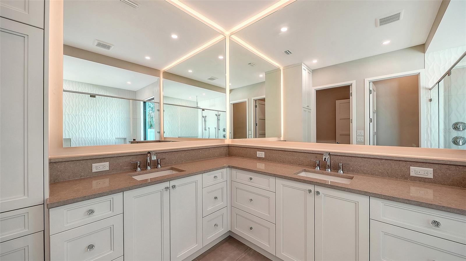 HARBOR ACRES - Residential