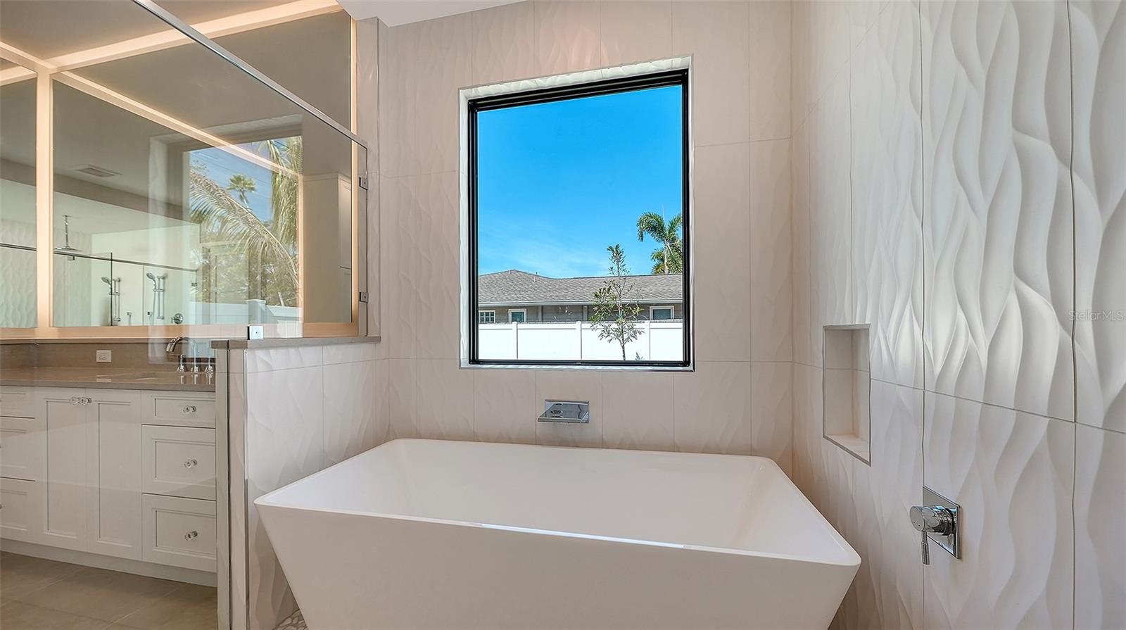 HARBOR ACRES - Residential