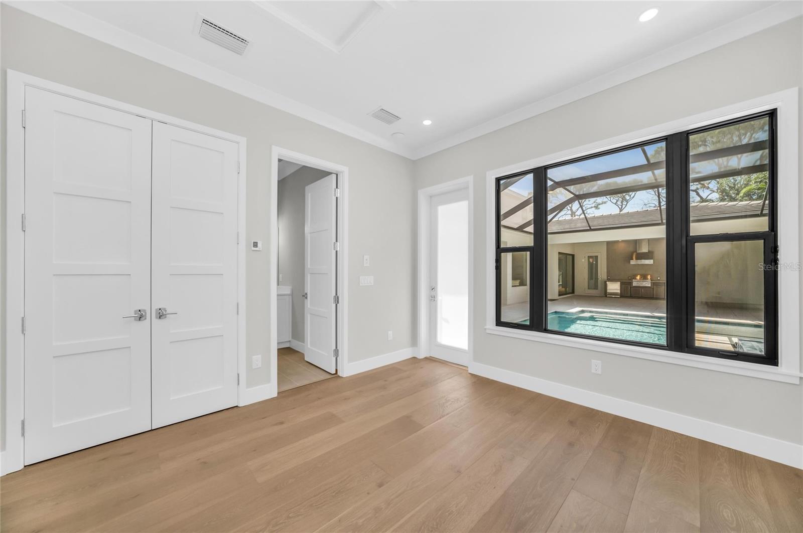 HARBOR ACRES - Residential