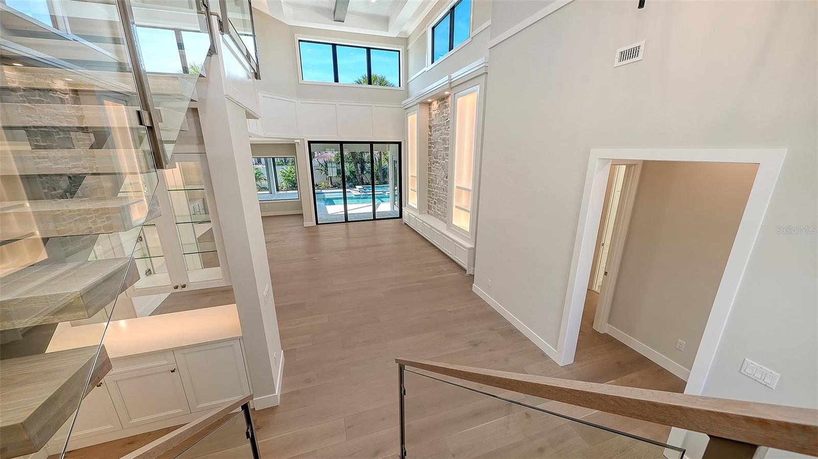 HARBOR ACRES - Residential