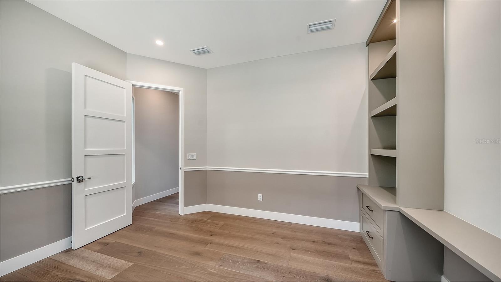 HARBOR ACRES - Residential