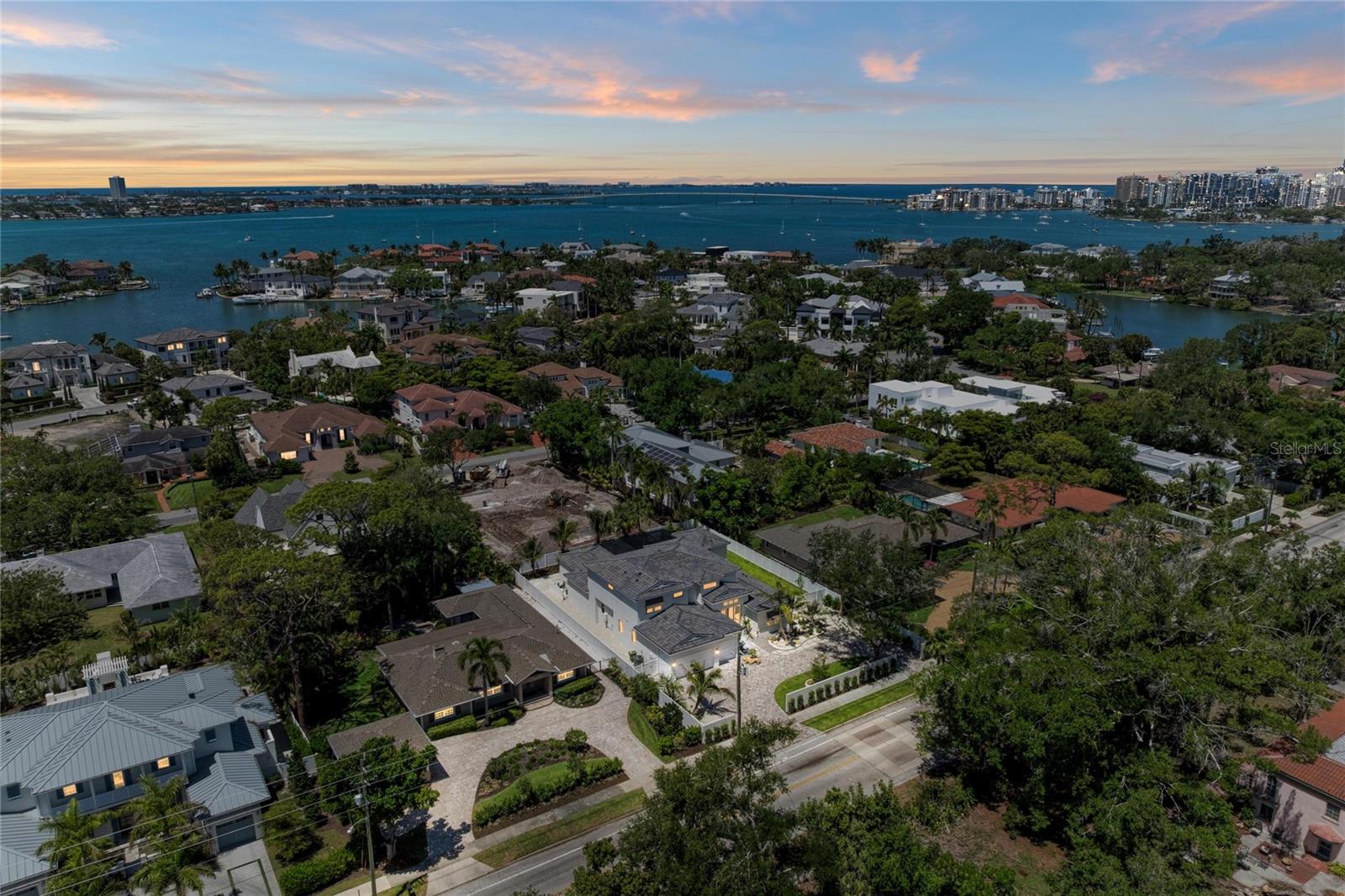 1516 S ORANGE AVENUE