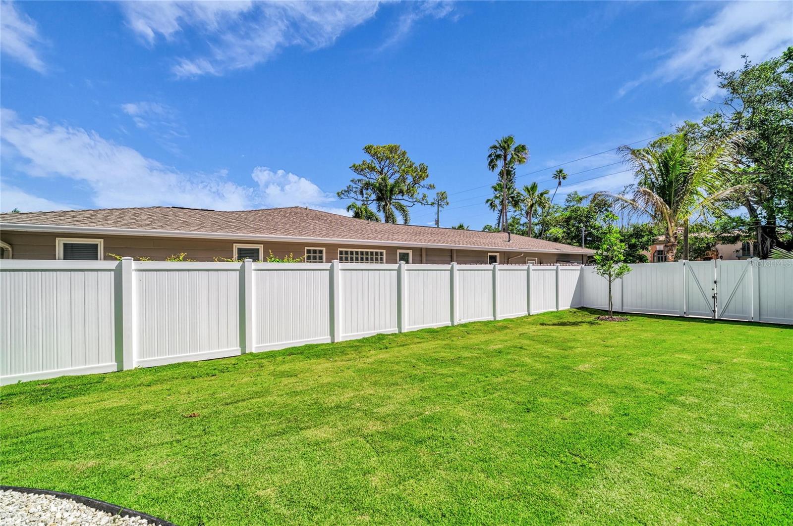 HARBOR ACRES - Residential