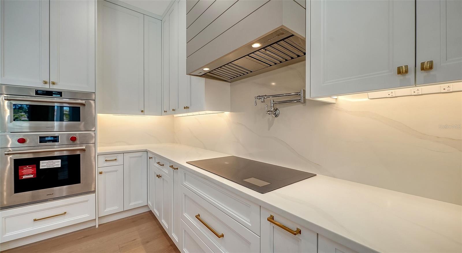 HARBOR ACRES - Residential