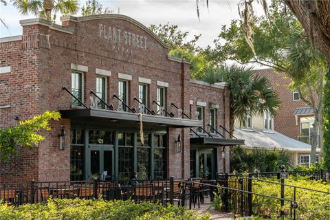 A home in WINTER GARDEN