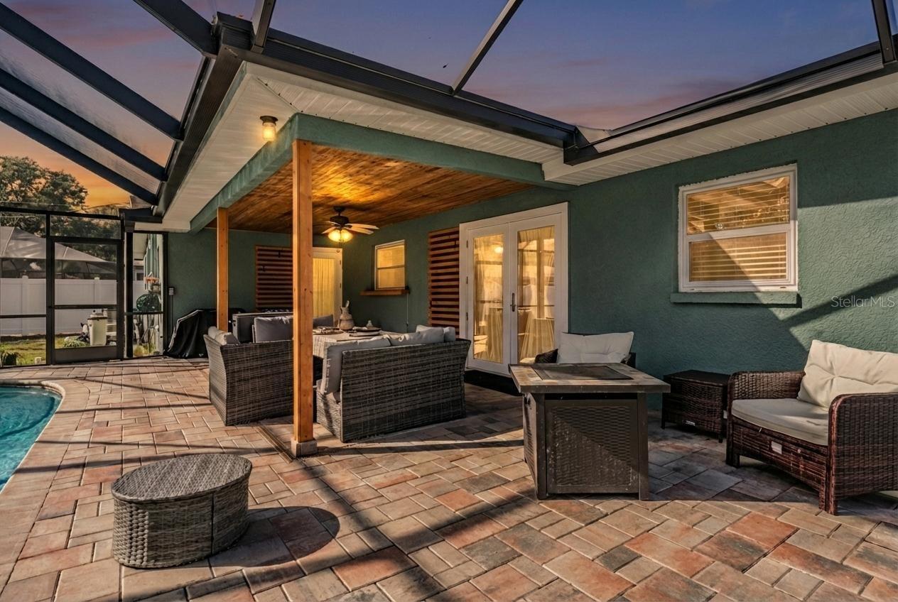 2405 SUMMERLIN DRIVE