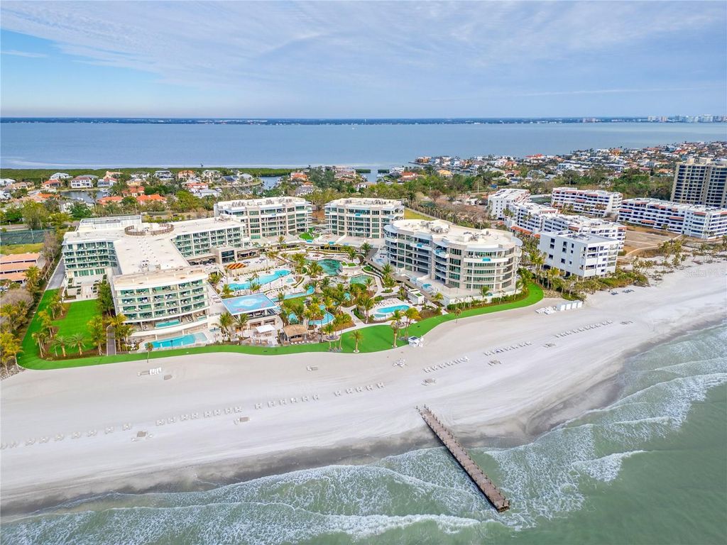 Photo of 1581 Gulf Of Mexico Drive #507, Longboat Key, FL 34228 (MLS # A4665165)