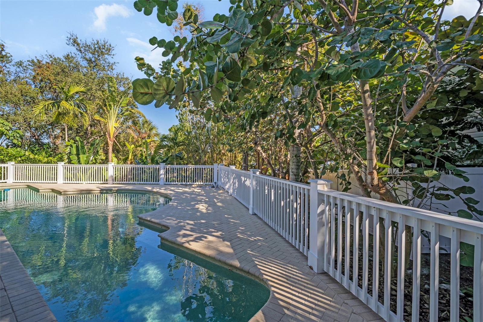 SEASIDE WOOD - Residential