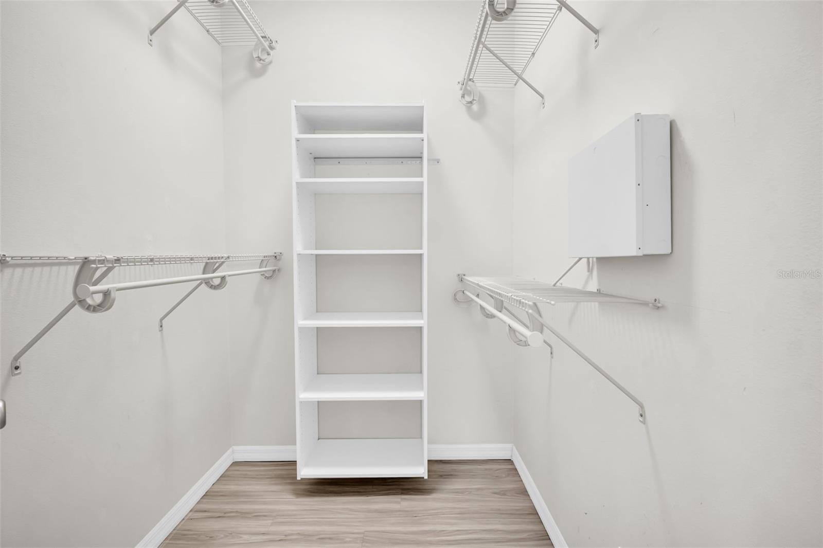 SEASIDE WOOD - Residential