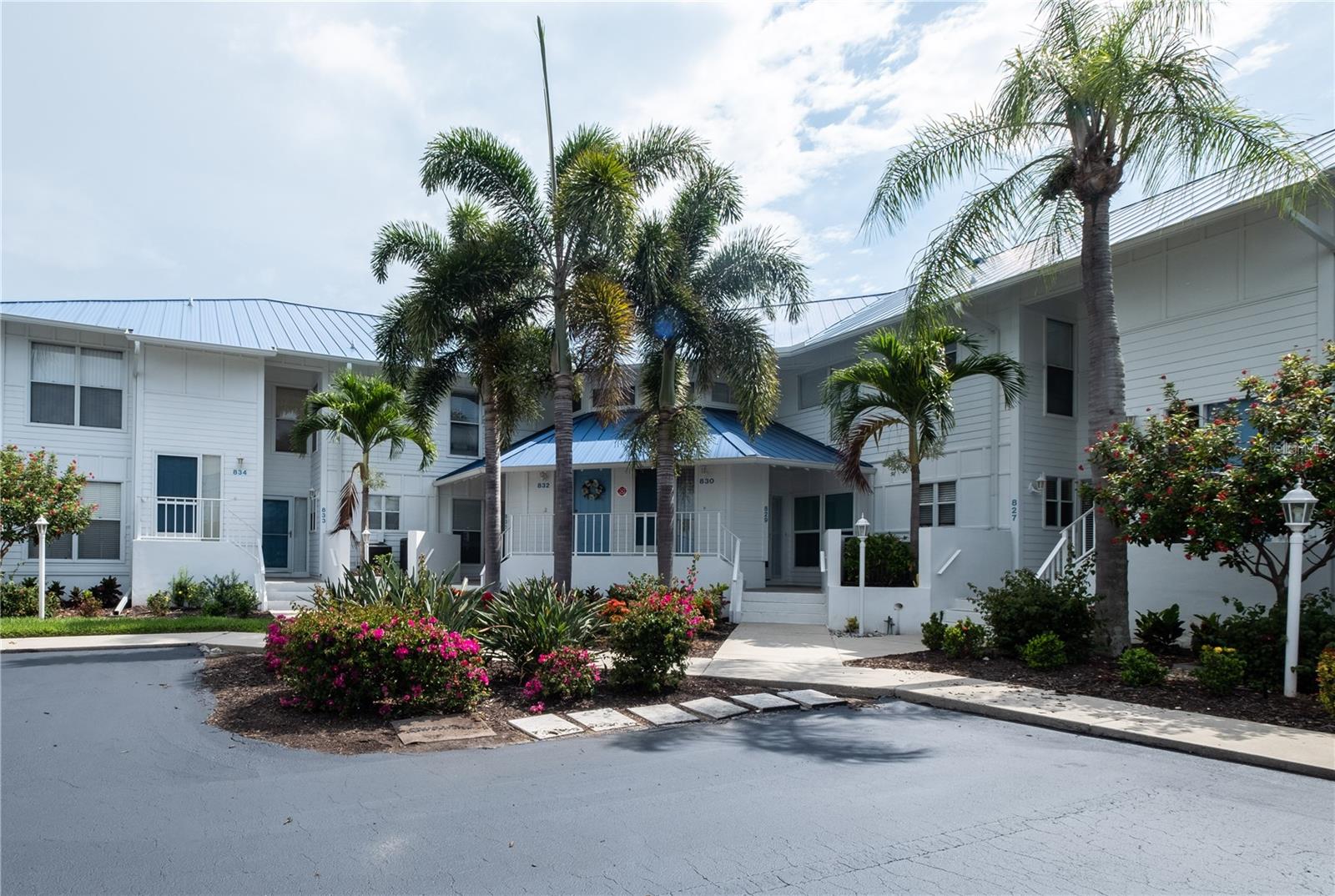 SHORELINE TERRACES I AT PERICO BAY 2&3 - Residential Lease