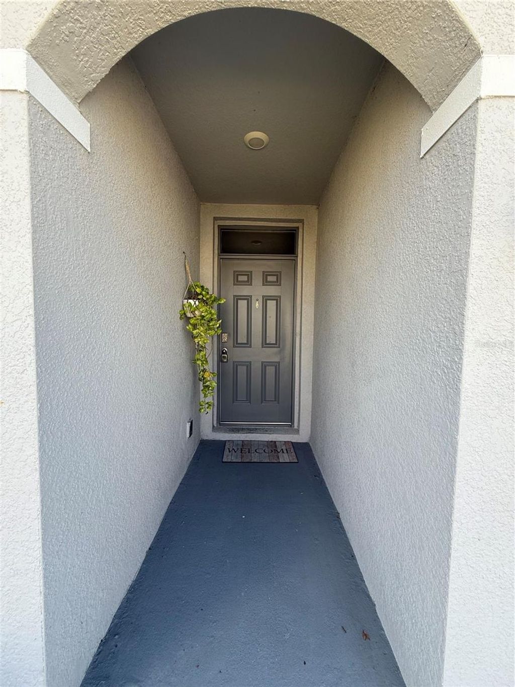 Photo of 33318 Hamilton Hill Ln, Wesley Chapel, FL 33545 (MLS # TB8451176)