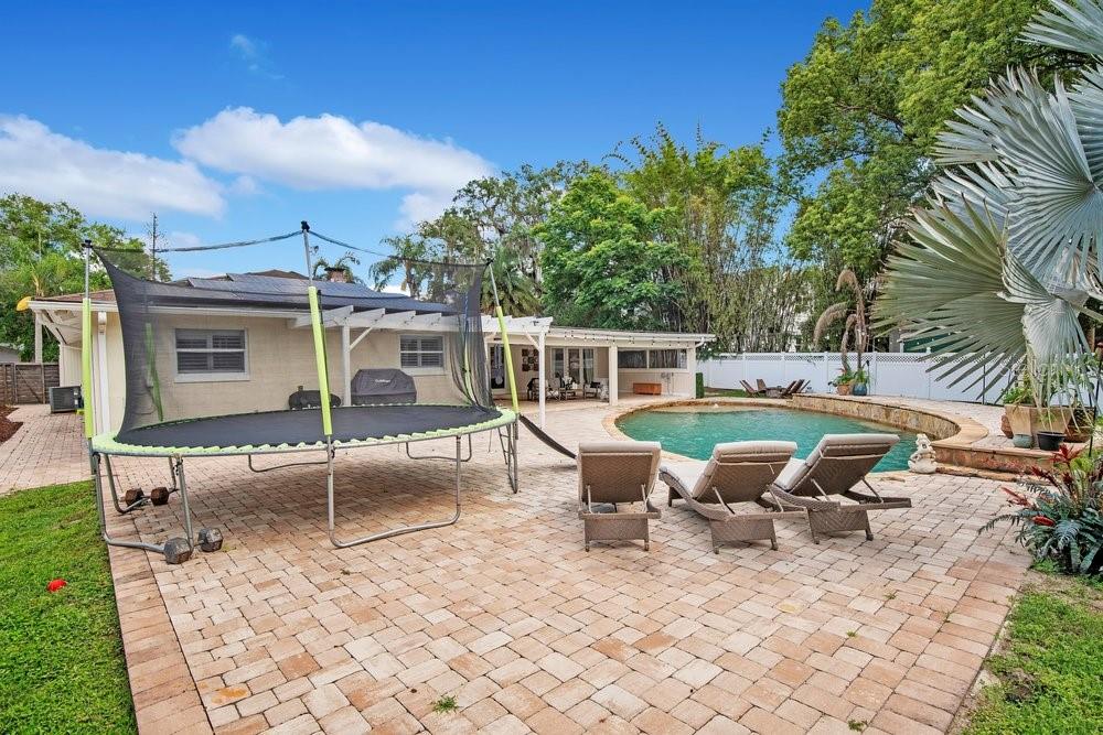 FOREST BROOK - Residential