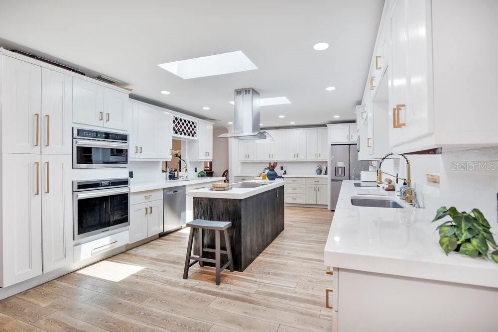 FOREST BROOK - Residential