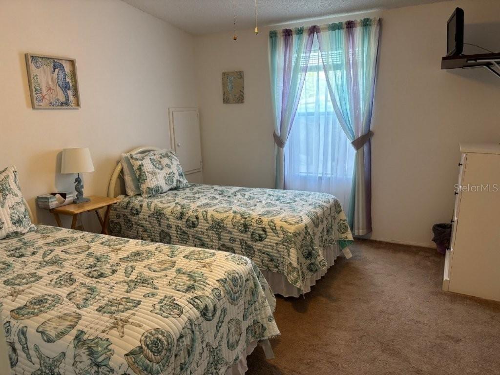 ORANGE BLOSSOM GARDENS UN #6 - Residential Lease
