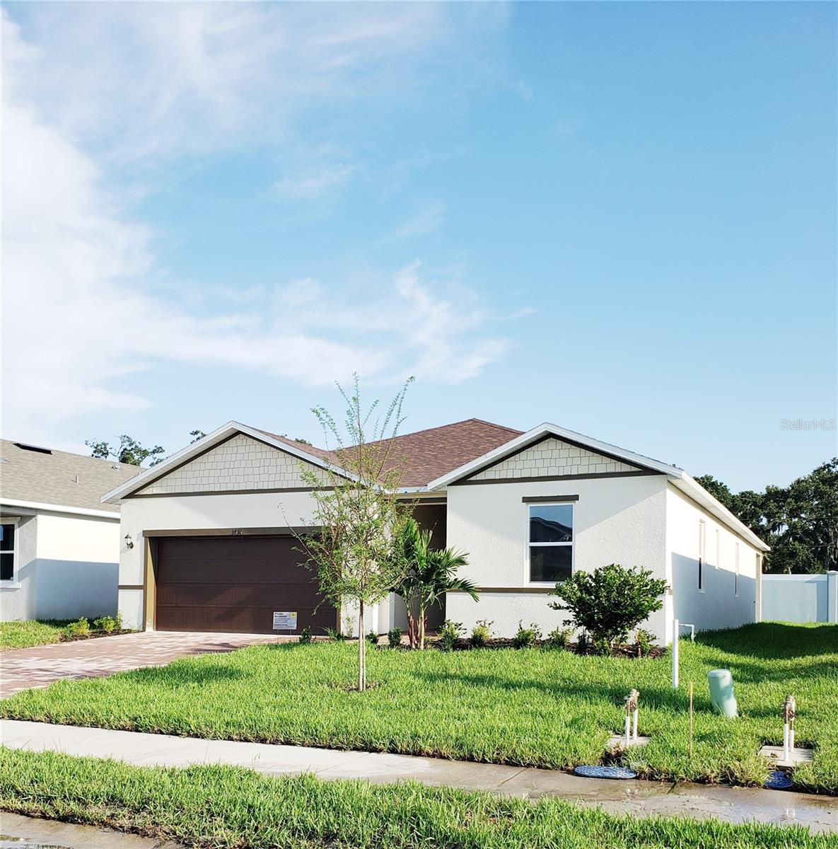 GRADY POINTE - Residential Lease