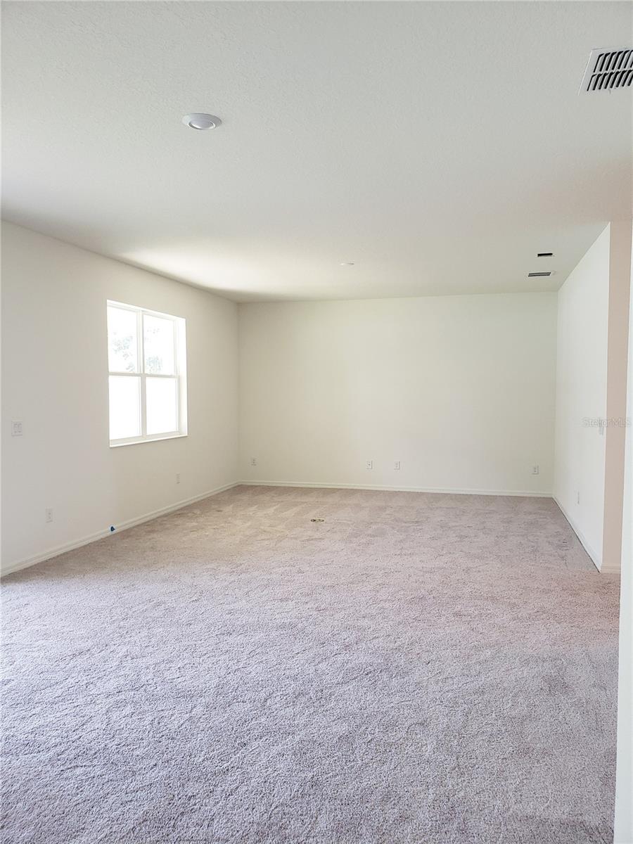 GRADY POINTE - Residential Lease