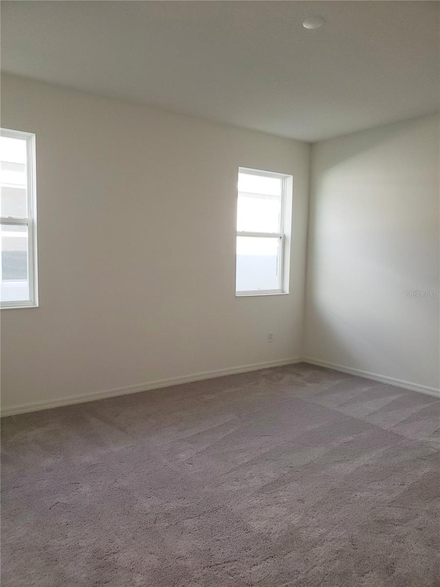 GRADY POINTE - Residential Lease