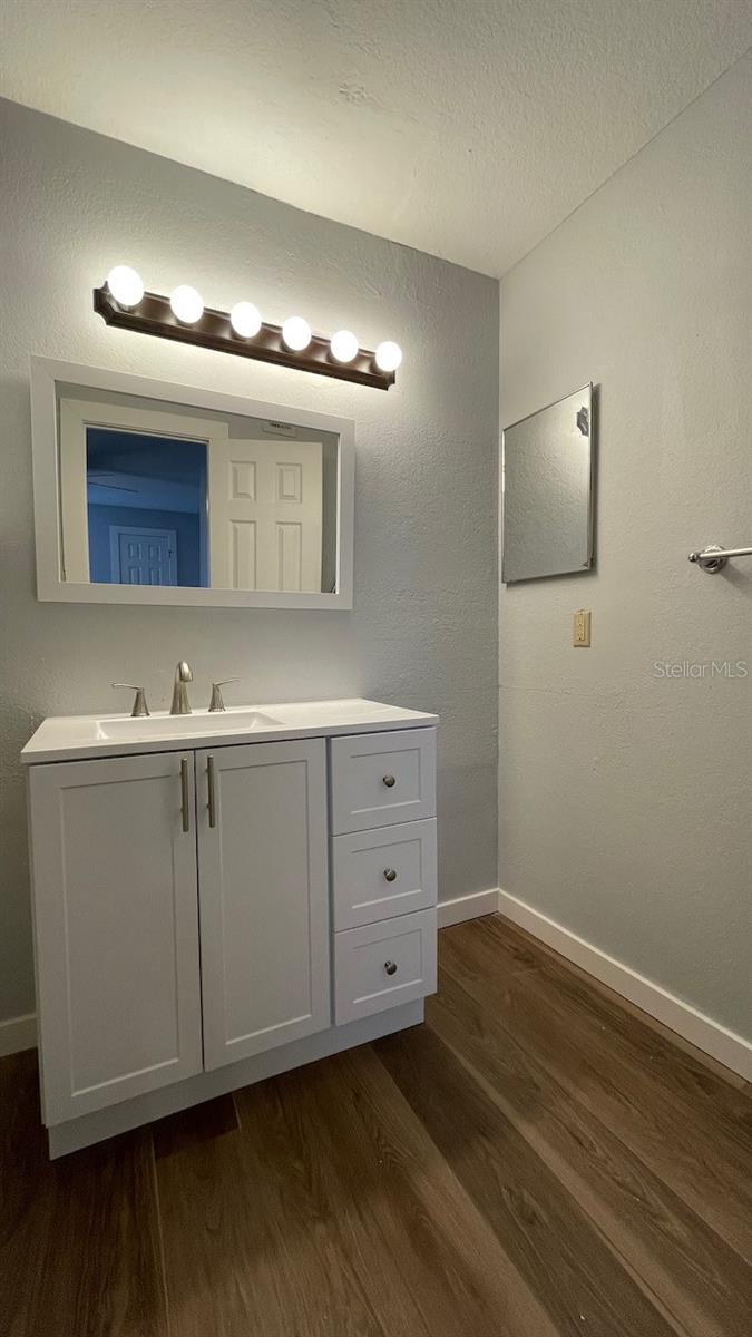 REGENCY GARDENS - Residential