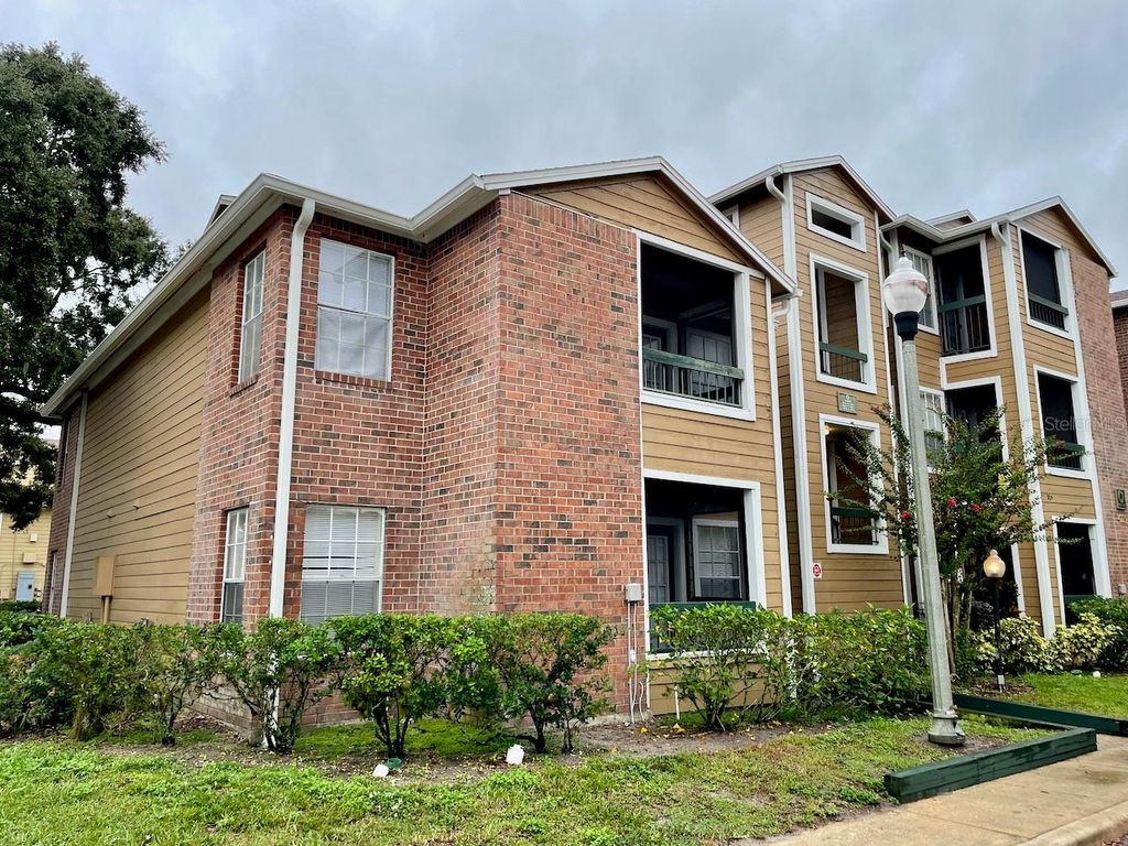 Photo of 4225 Thornbriar Lane #201, Orlando, FL 32822 (MLS # O6399330)