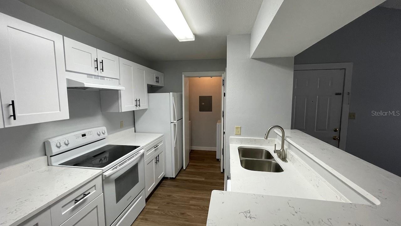 REGENCY GARDENS - Residential