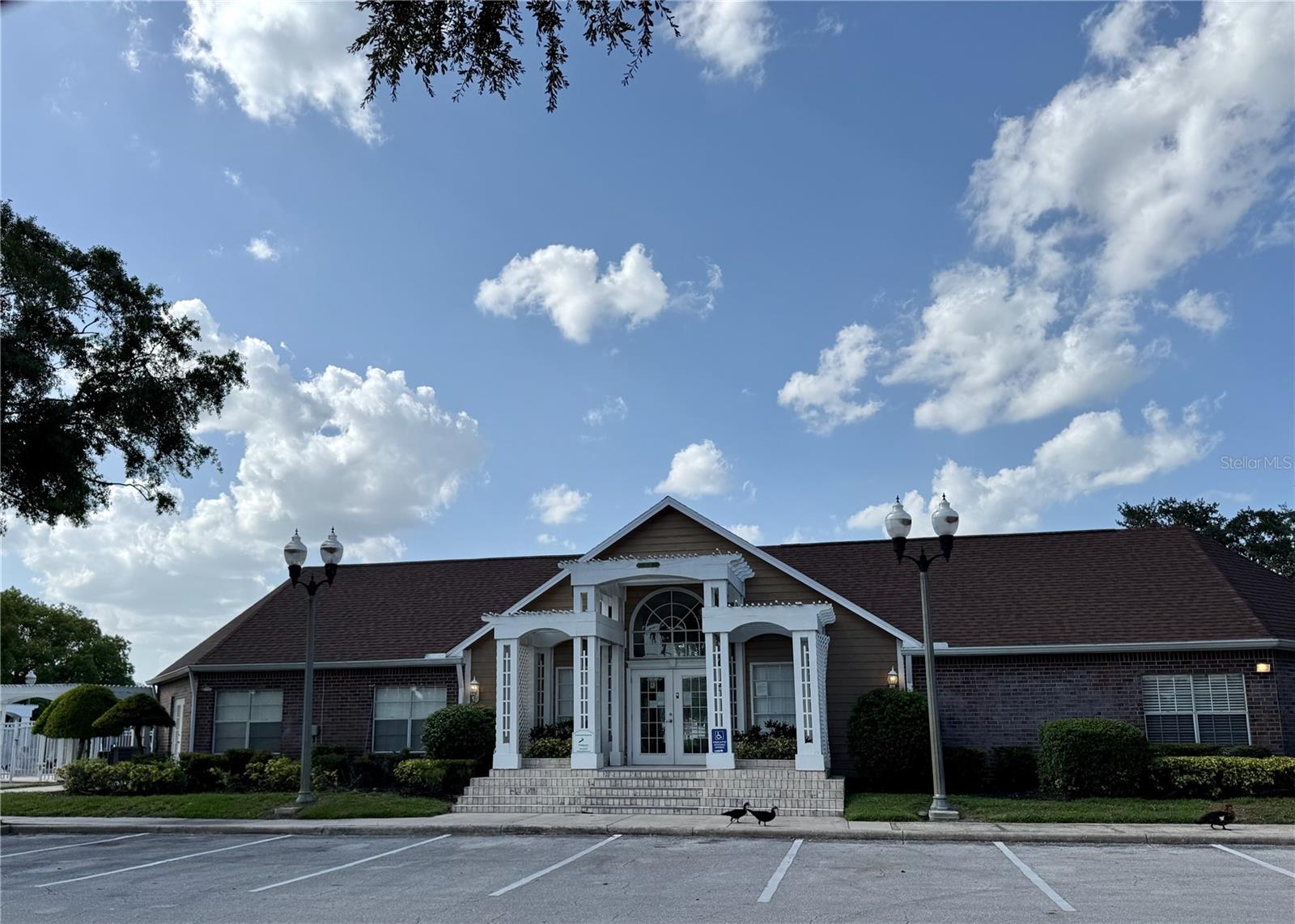 REGENCY GARDENS - Residential