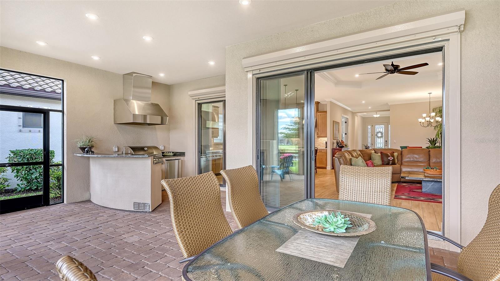 AZARIO ESPLANADE PH II SUBPH C-O - Residential