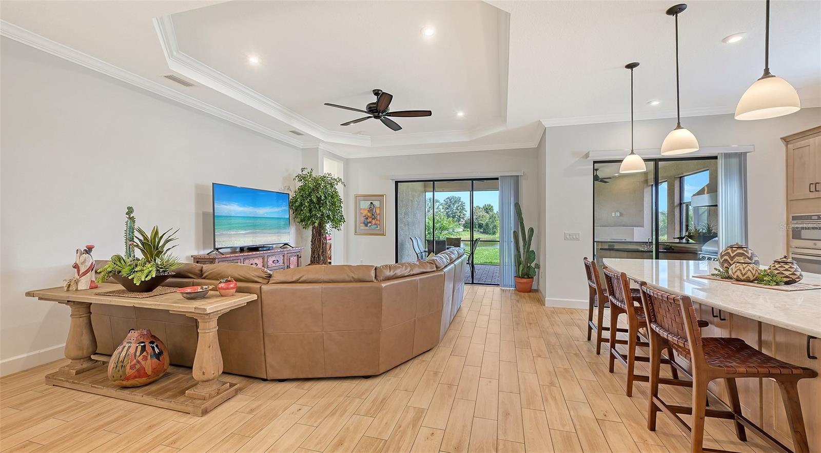 AZARIO ESPLANADE PH II SUBPH C-O - Residential