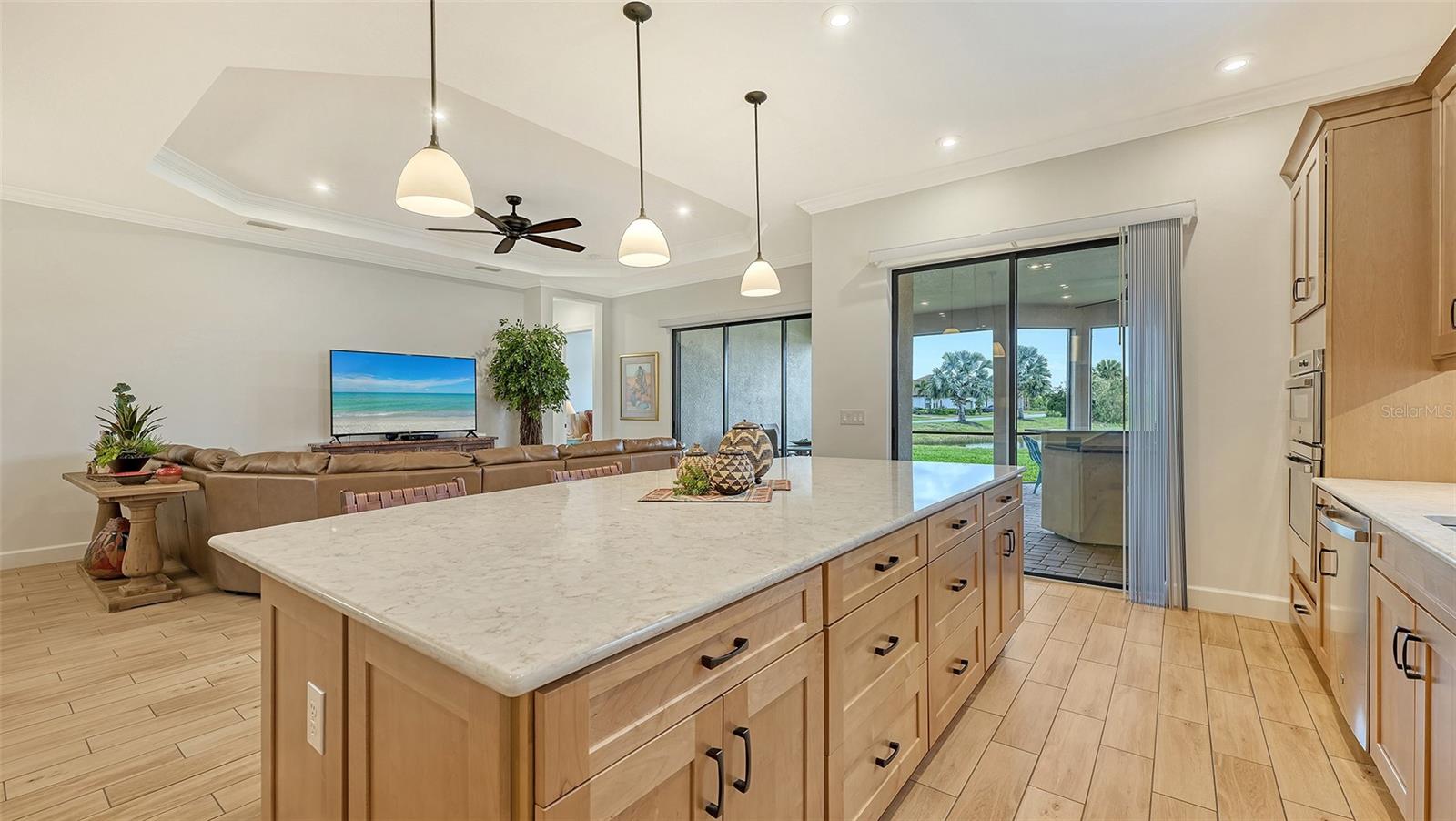 AZARIO ESPLANADE PH II SUBPH C-O - Residential