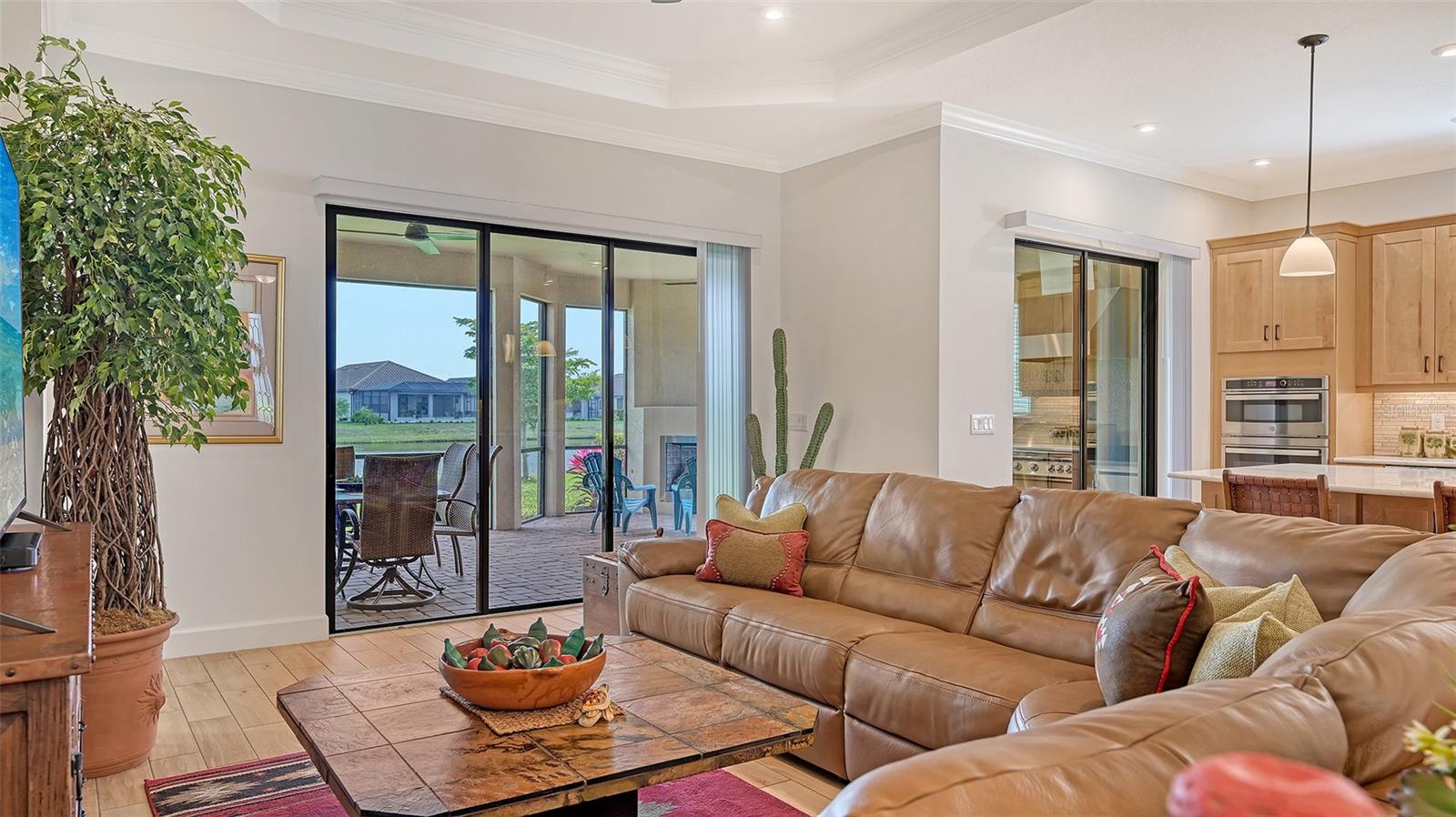 AZARIO ESPLANADE PH II SUBPH C-O - Residential