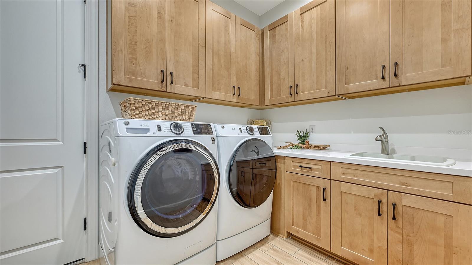 AZARIO ESPLANADE PH II SUBPH C-O - Residential