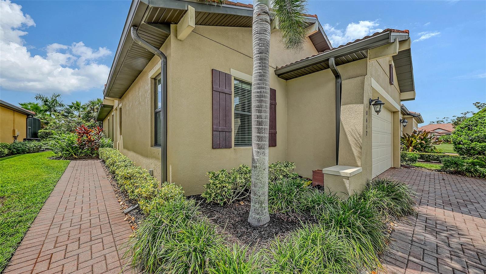 10612 GLENCORSE TERRACE