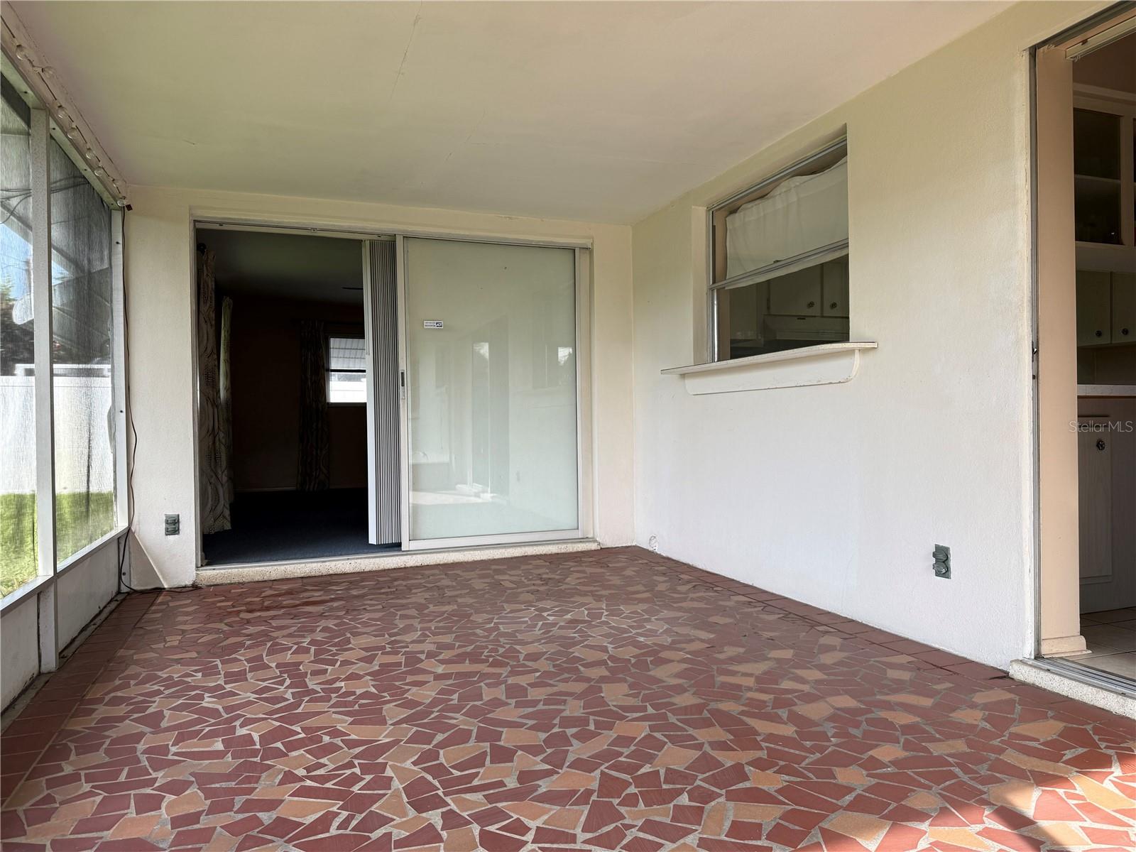 14264 PAGE AVENUE