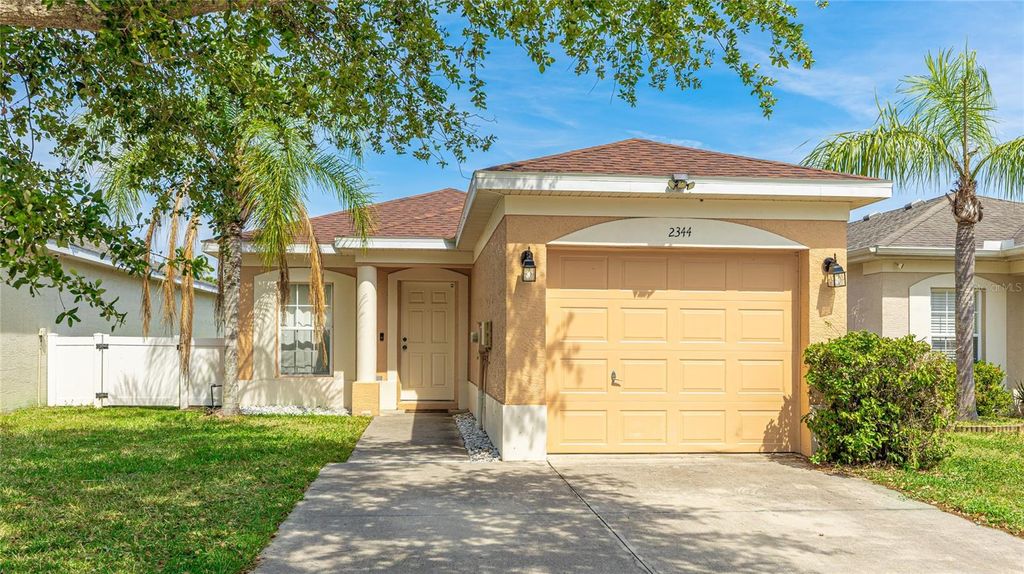 Photo of 2344 28th Avenue E, Palmetto, FL 34221 (MLS # A4650416)