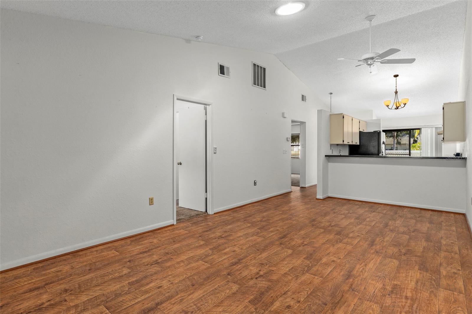 ANGLERS LANDING PH 01 - Residential