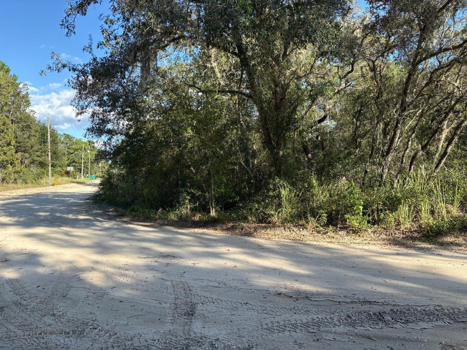 INVERNESS VILLAGE UNIT 03 - Land