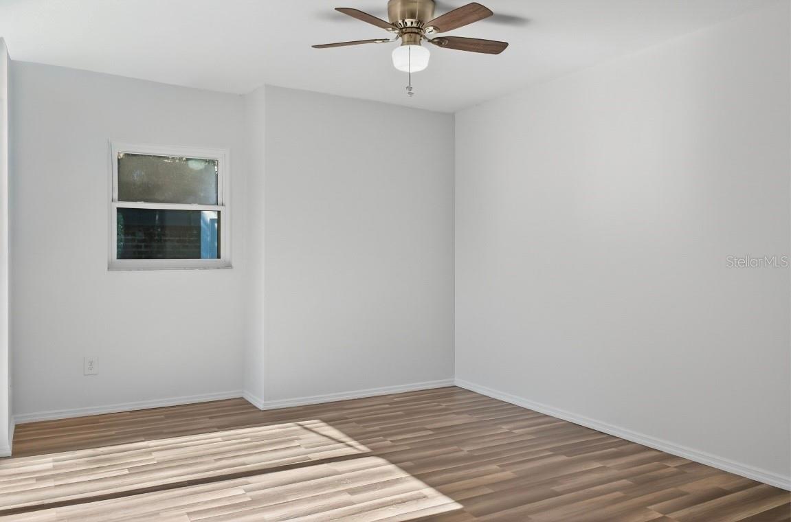 ENGELWOOD PARK - Residential