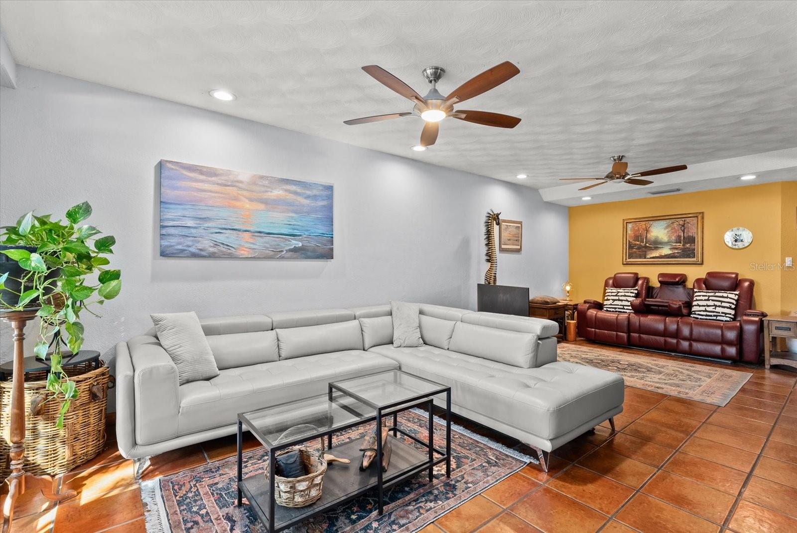 1717 HAZELWOOD STREET