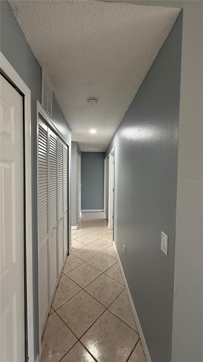 WESTCHESTER PH II - Residential Lease