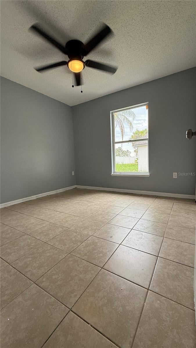 WESTCHESTER PH II - Residential Lease