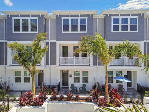 448 31ST LANE N ST PETERSBURG FL 33713